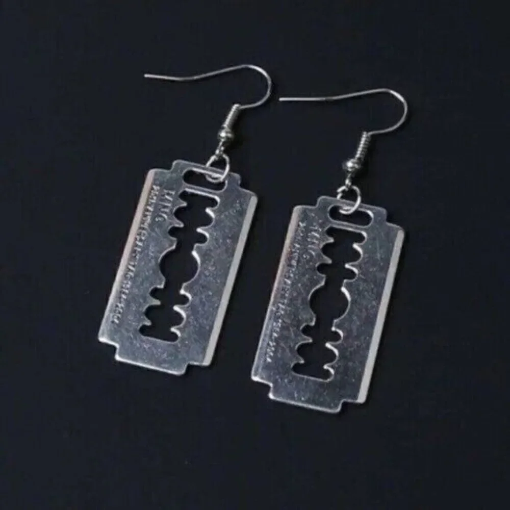 Straight Razor Hoop Earrings